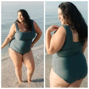 NEW Honeymark Rosemary Juniper Blue Teal Women’s Plus One Piece Swimsuit Sz 2X